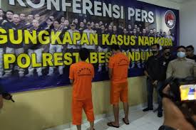 Kalau gak salah jebolan acara pencari bakat khusus band. Njzpdgqpe Iv6m