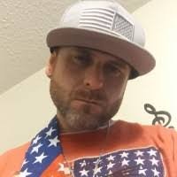 Aaron Rowan's Instagram, Twitter & Facebook