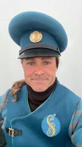 Nicholas Daines (@nicholasdaines) • Фото и видео в Instagram