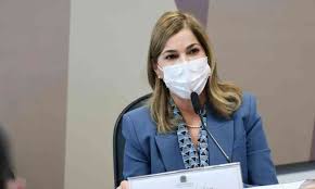 A secretária do ministério da saúde mayra pinheiro afirmou à cpi da pandemia que, na qualidade de médica. Gbs5mzfr6dv5am