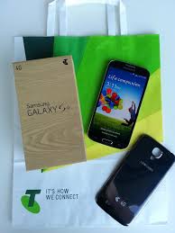 Samsung I9505 Galaxy S4 - unboxing ...