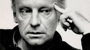 Read this biography to learn more about his childhood, life, works, achievements and timeline. Las Nuevas Venas Abiertas De America Latina Oro Petroleo Y Aguacates Un Periodista Ingles Revisita La Obra De Eduardo Galeano Bbc News Mundo
