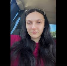 Autumn Silcox's Instagram, Twitter & Facebook