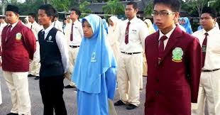 Pemimpin juga harus mempunyai visi yang jauh ke depan tentang organisasi yang dipimpin maupun keterampilan dalam mengelola dan mengarahkan organisasinya tersebut. Pemimpin Dan Kepemimpinan Pelajar Di Sekolah Smk Telok Kerang