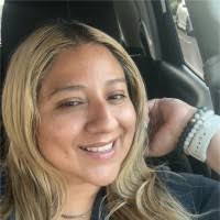 Paola Loor's Instagram, Twitter & Facebook