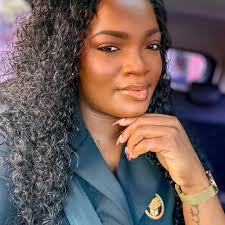 Kyoni hates my new hairstyle 🤣🤣🤣🤣 he was like "mommy why you have a  scoop of ice cream