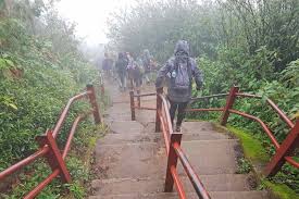 Since sri lanka is a trilingual country, some rivers may have a sinhala name (i.e. Adams Peak Dein Ultimativer 5200 Stufen Aufstieg