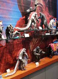 In addition to the giant atomic reptile and prehistoric ape lord though, there's also a possibility that we could see the appearance of mechagodzilla. Official Godzilla Vs Kong 2020 Toy Images Leak Online Revealing Spoiler Godzilla News Godzillavskong