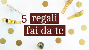 Il regalo di fidanzamento che ci si scambia non è altro che il simbolo di questa promessa, un oggetto per suggellare la parola data. Regali Fai Da Te 5 Progetti Facilissimi Da Fare Youtube
