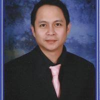 Social and Emotional Dynamics of College Students with Musical Intelligence  and Training