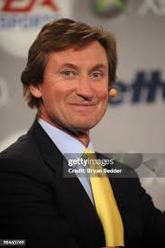 22,288 Wayne York Stock Photos, High-Res Pictures, and Images