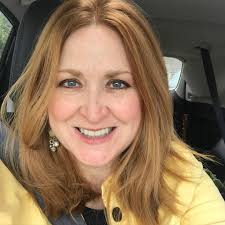 Hi I'm Lisa Ritter, owner of @festoonsandfiligree Vintage ...