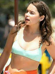 Emilia Clarke | Emilia clarke hot, Emilia clarke body, Emilia clarke pics