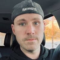 Jason Gilpatrick's Instagram, Twitter & Facebook