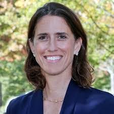 Pam Abrams's Instagram, Twitter & Facebook