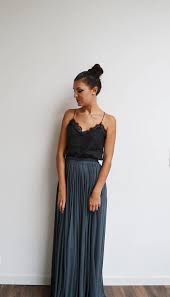 Pin On Jupes Longues Boheme Taille Haute Plissee Fluide Tendance Mariage