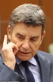 Ex-NBC Dr Bruce Hensel gets two years' probation for asking girl, 9, for  nudes