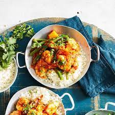 Yellow Prawn Curry With Cauliflower Rice Healthy Recipe Ww Australia Recipe Prawn Curry Curry Recipes