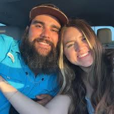 What areas in Florida are suitable for a family to move to?