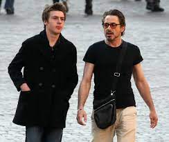Putra Pertama Robert Downey Jr Jalani Rehabilitasi Narkoba