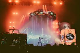 We would like to show you a description here but the site won't allow us. 47 Travis Scott Highest In The Room Wallpapers On Wallpapersafari