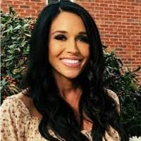 Erin Stump's Instagram, Twitter & Facebook