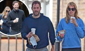 According to reports, the couple were spotted on a country. Nzrjgl4q3qqflm