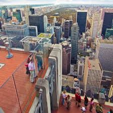 Gyönyörű kilátás a central parkra az empire state buildingre, és a one worldre. Visit Top Of The Rock Observation Deck Nyc S Iconic Observatory