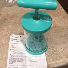 Who doesn't love a soft, airy, but not too sweet whipped cream frosting that is delicious enough to entice you to eat a second piece of cake? Pampered Chef Whipped Cream Maker Cheap Online