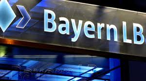 In enger zusammenarbeit mit dem senior management der geschäftsbereiche und infrastrukturfunktionen unterstützen wir die lösungsfindung für deren wichtigste herausforderungen, sowie die identifizierung von neuen chancen. Banken Bayernlb Klagt Gegen Deutsche Bank Augsburger Allgemeine