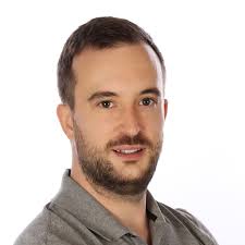 Daniel Strode's Instagram, Twitter & Facebook