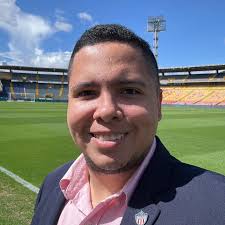 👀 ¡Solo para conocedores! 🧐 ¿Quién es el jugador de la fotografía?