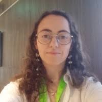 Barbara Quiros's Instagram, Twitter & Facebook