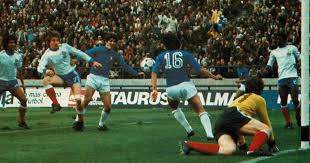 Paolo rossi war ein fußballspieler aus италия, (* 23 сент. I Gol Di Paolo Rossi Al Mondiale 78 Disegnati Da Paolo Samarelli