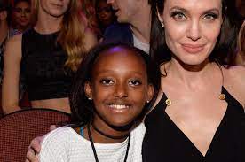 In a new essay she penned for international women's day, angelina jolie reveals two of her daughters recently. Zahara Jolie Pitt Ihre Leibliche Mutter Erzahlt Ihre Tieftraurige Geschichte Brigitte De