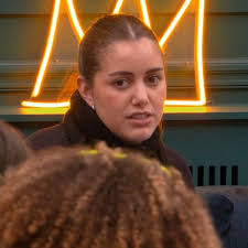 "On s'est rencontré en boîte de nuit" : Maureen (Star Academy) se confie  sur son histoire d'amour avec son petit ami Tom