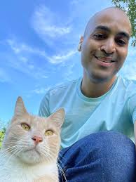 Adding animal to photo for prank?