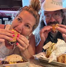 Nikki Logan Curran (@nikkilogancurran) • Instagram photos and videos