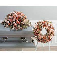 The fresno collection the best flower delivery to fresno is done by flora2000 from anywhere in the world. Peach Duo Elegant Flowers Fresno Florists Flowers In Fresno Ca Weddings Funeral Corporate Events Everyday Flowers