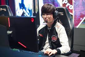 T1 Make Quick Work Of Gen G In Gumayusi S Return To The Starting Roster In Fifth Week Of 2021 Lck Summer Split Dot Esports