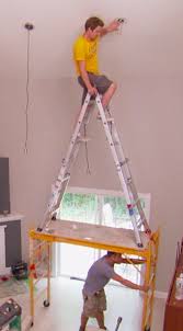 Ladder Idea From Genevieve Gorder S Show Let S Just Say Points For Creativity But Negative Infinity Points For L Workplace Safety Safety Pictures Safety Fail