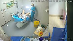 Peeping Hospital Patient .4 - EPORNER