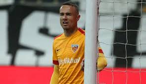 Denis alibec (born 5 january 1991) is a romanian professional footballer who plays as a forward for cfr cluj, on loan from turkish club kayserispor, . 7rk5yfivvgfwmm