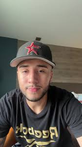 Steven Parra (@stevohoops)