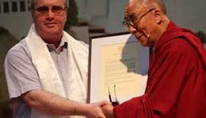 Father Cries for Help and Gets a Life changing Surprise