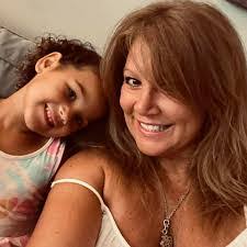 Tammy Paul's Instagram, Twitter & Facebook