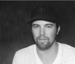 Aaron Platt's Instagram, Twitter & Facebook