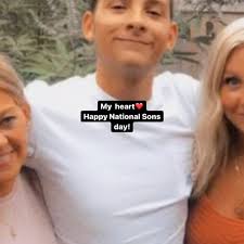 Beverly Carbone (@bevcarbone) • Instagram photos and videos