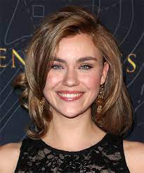 Celebrity Hairstyles For Women And Men In 2021 Page 35
