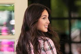 The driver's license singer announced she would be meeting president joe biden on wednesday by sliding into the comments on the potus instagram page. Oq8ejslwume0nm